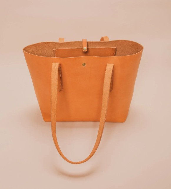 Classic Tote Bag - Spacious and stylish for everyday use